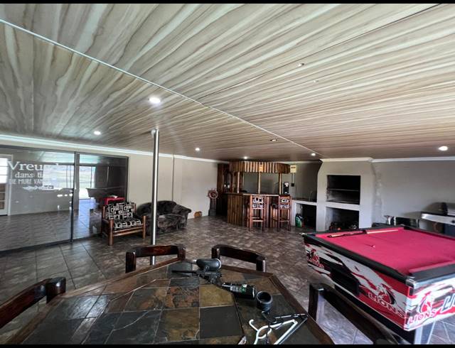 6 BEDROOM HOUSE FOR SALE IN BOLTONWOLD